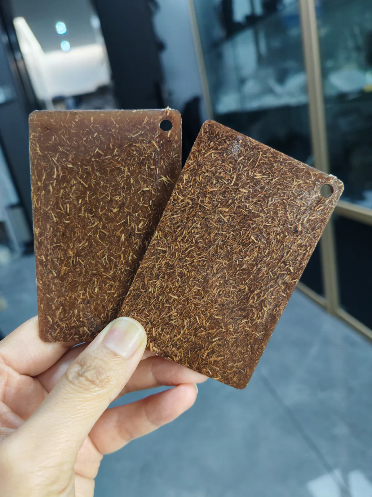 Handheld palm fiber PP masterbatch molded plaques
