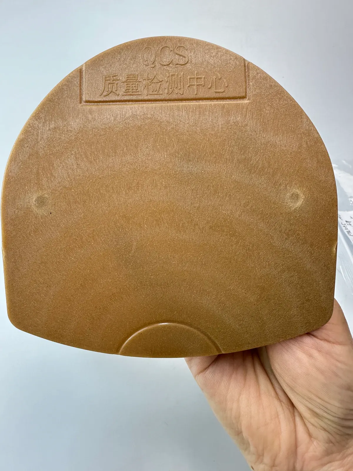 Handheld fine wood fiber PP molded sample plaque